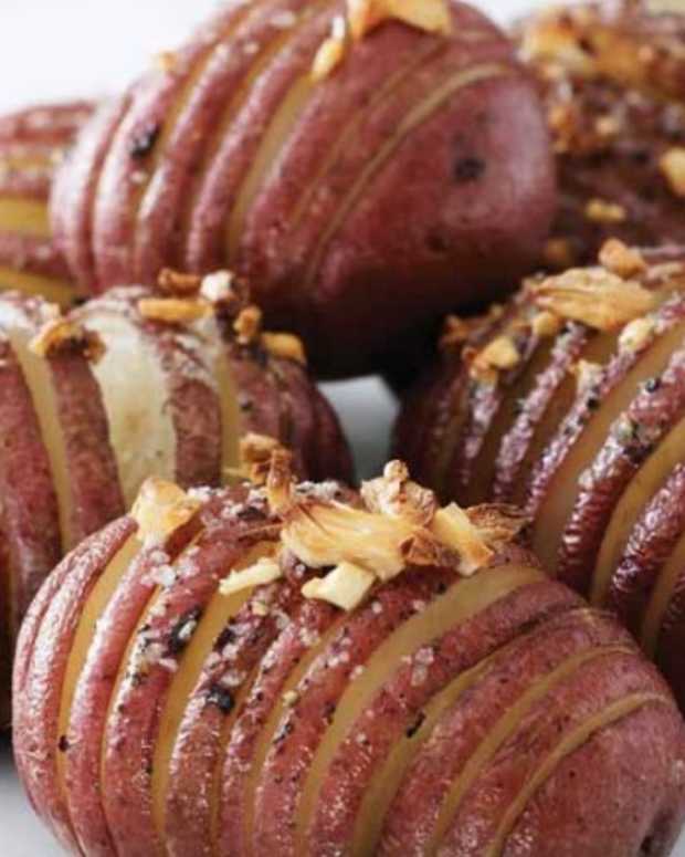 Hasselback Potatoes with Balsamic Mayonnaise Dipping Sauce Jamie Geller