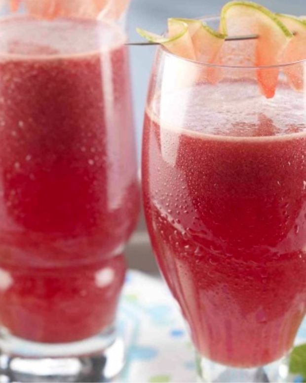 Green Tea, Basil and Strawberry smoothie Joy of Kosher