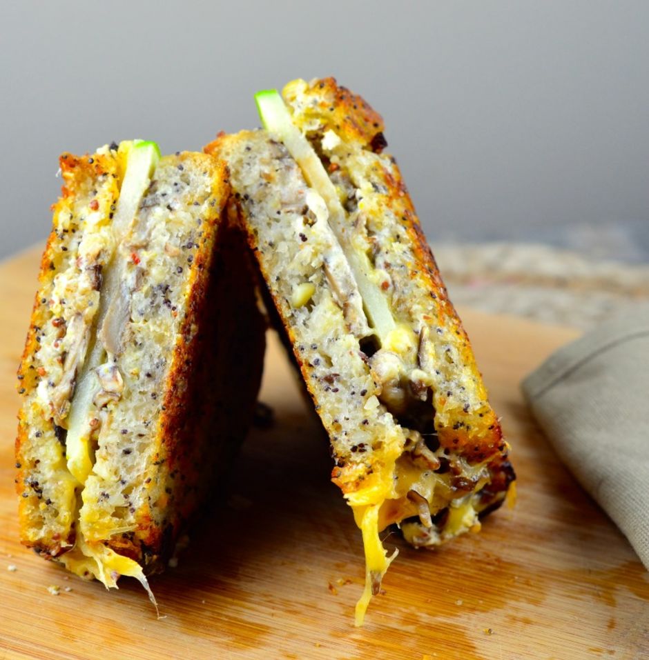 Goat Cheese, Gouda and Wild Mushroom Grilled Cheese Joy of Kosher
