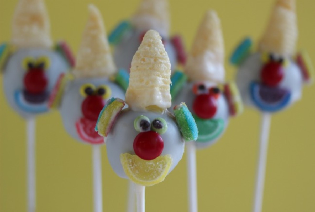 Clown Cake Pops - Jamie Geller