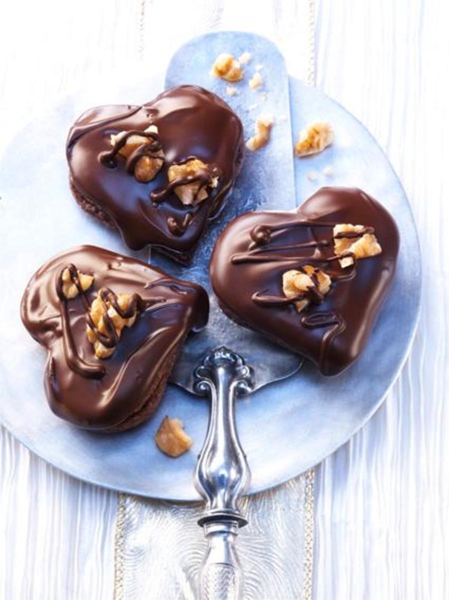 Walnut Cookie Hearts Filled with Fig Jam Jamie Geller
