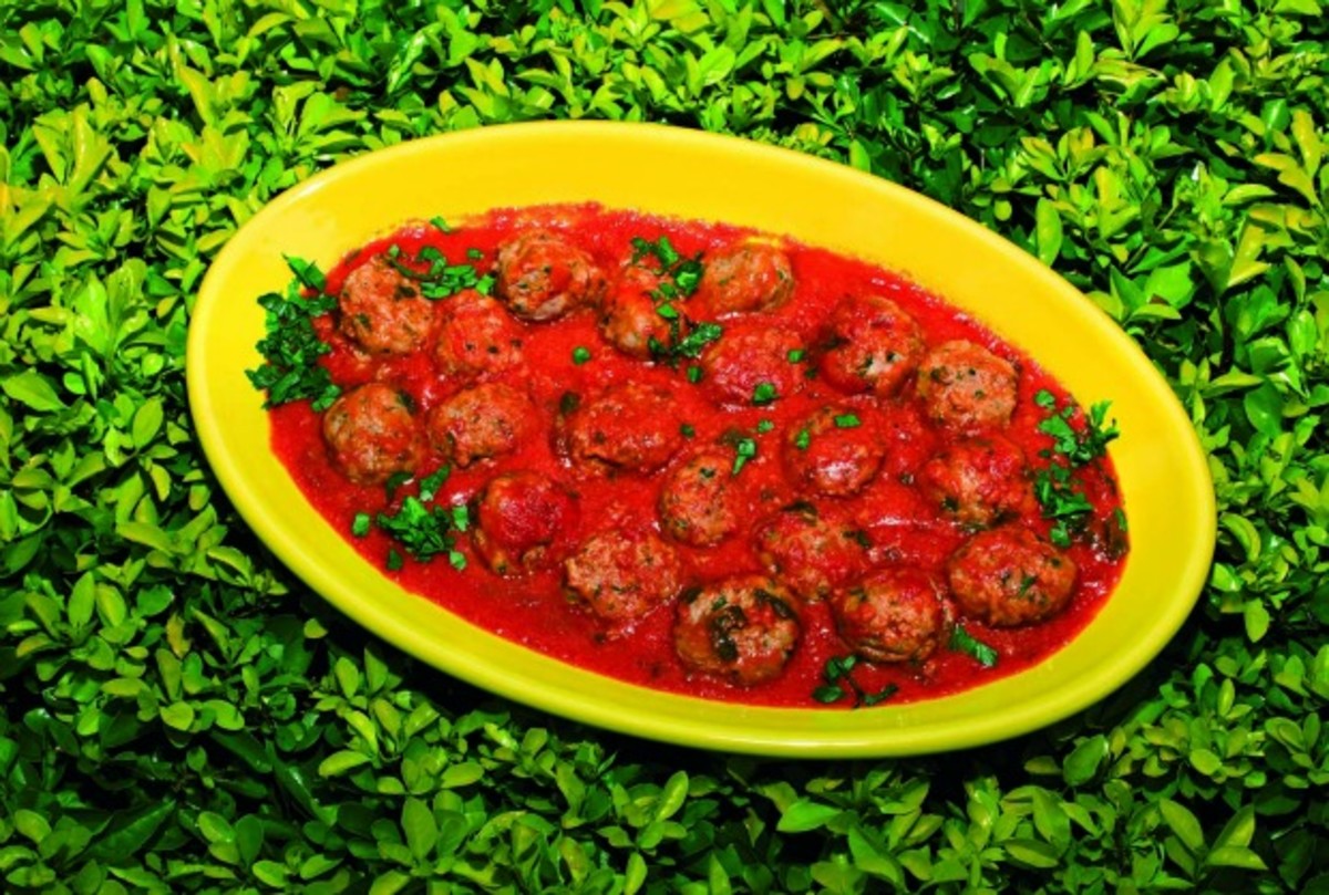 Meatballs Poached in a Fresh Tomato Sauce Jamie Geller