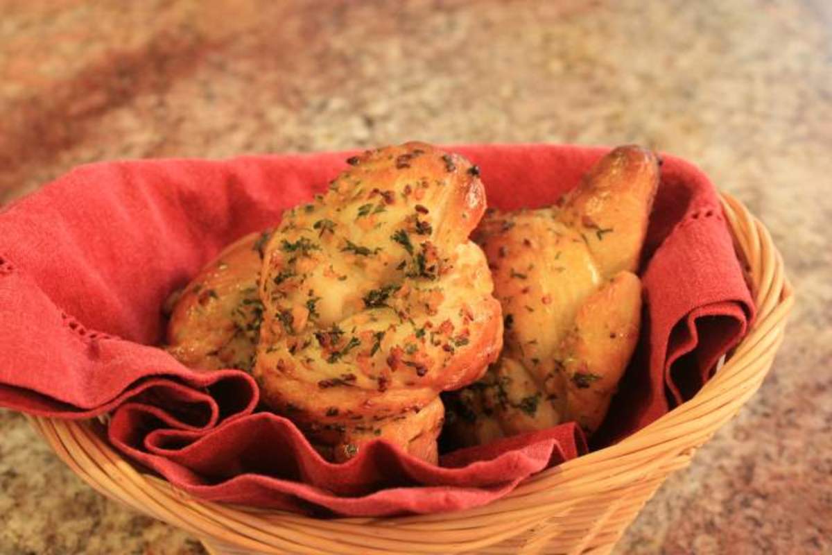 Jumbo Garlic Knots Jamie Geller