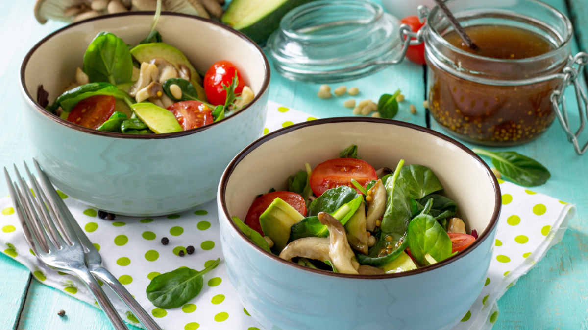 Garden Salad with Balsamic Vinaigrette Jamie Geller